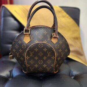Louis Vuitton Monogram Ellipse MM